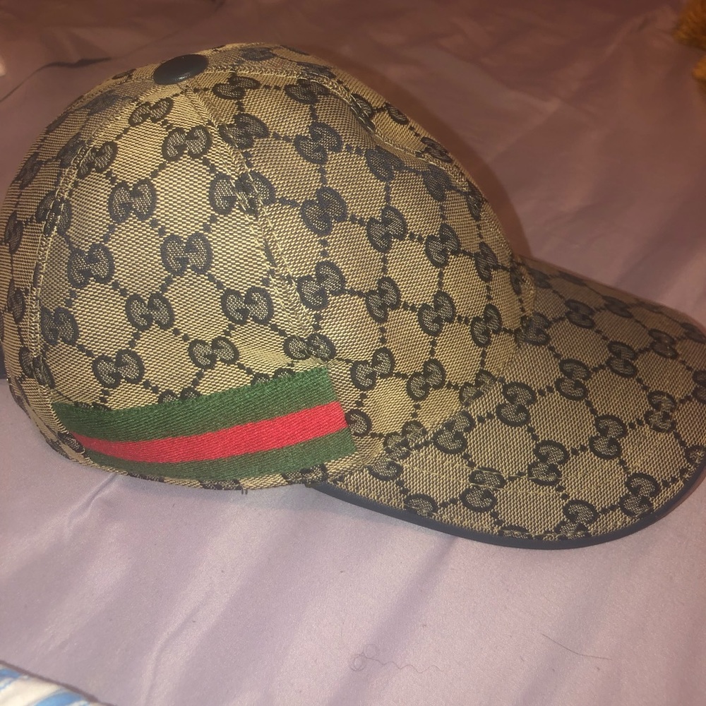 Hat - Picture 2 of 5